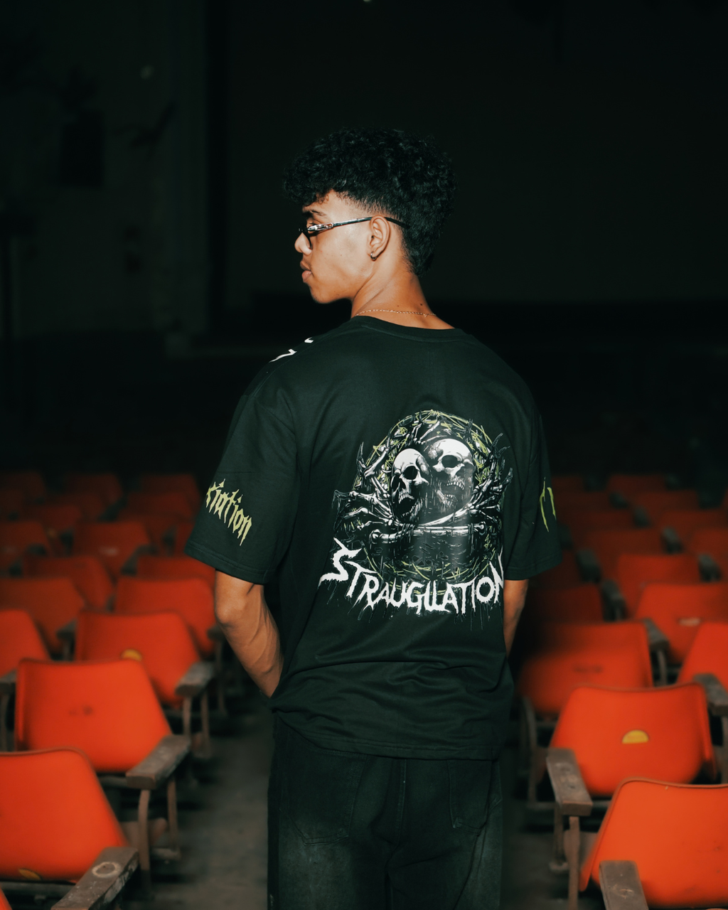 Strangulation Oversized T-Shirt – 240 GSM Drop Shoulder | TNGS Clothing